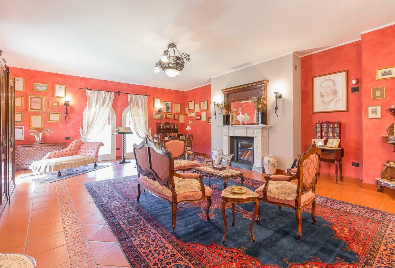 Tenuta Pian D'Attesio - Agriturismo Castelletto Soprano Εξωτερικό φωτογραφία