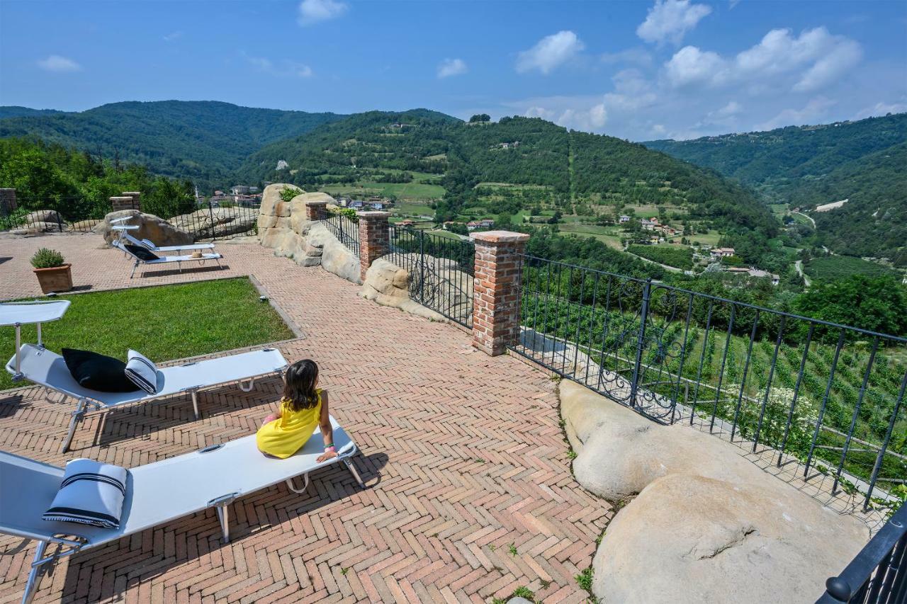 Tenuta Pian D'Attesio - Agriturismo Castelletto Soprano Εξωτερικό φωτογραφία