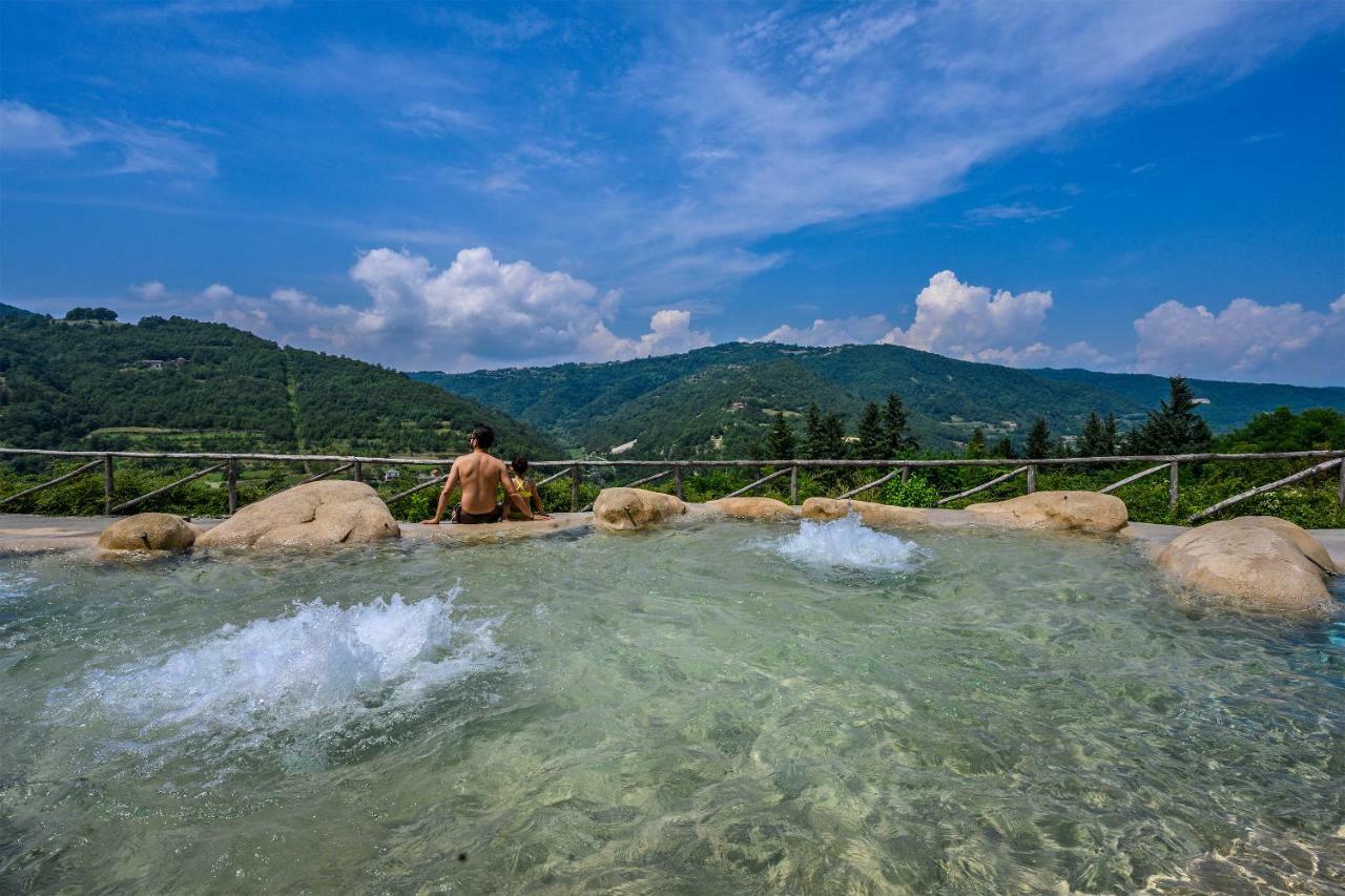 Tenuta Pian D'Attesio - Agriturismo Castelletto Soprano Εξωτερικό φωτογραφία