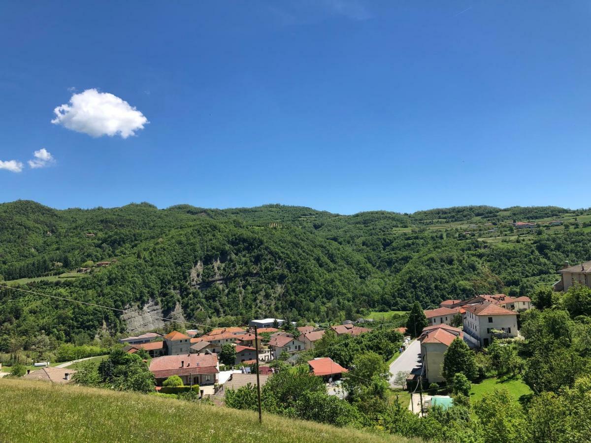 Tenuta Pian D'Attesio - Agriturismo Castelletto Soprano Εξωτερικό φωτογραφία